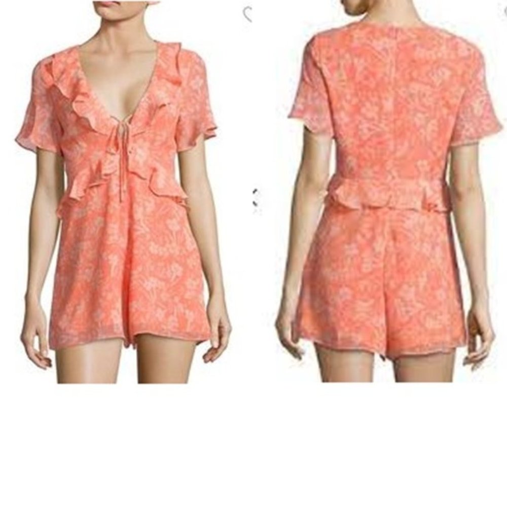NWT Floral Shorts Romper (L)
